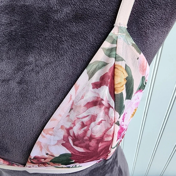 Express Intimates Pink Mesh Bra Soft Unlined Bralette Sz Large Pull Over L - Picture 3 of 12